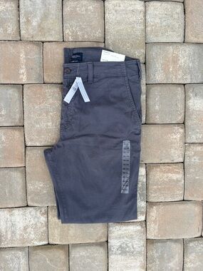 American Eagle Outfitters Men's Original Straight Extreme Flex Pants